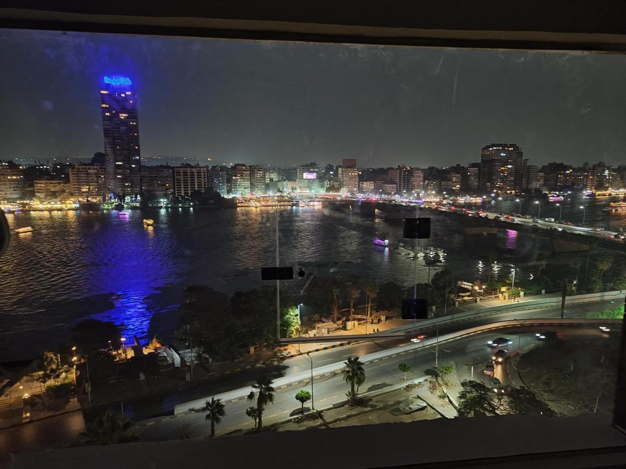 Apartment مفروشة علي النيل