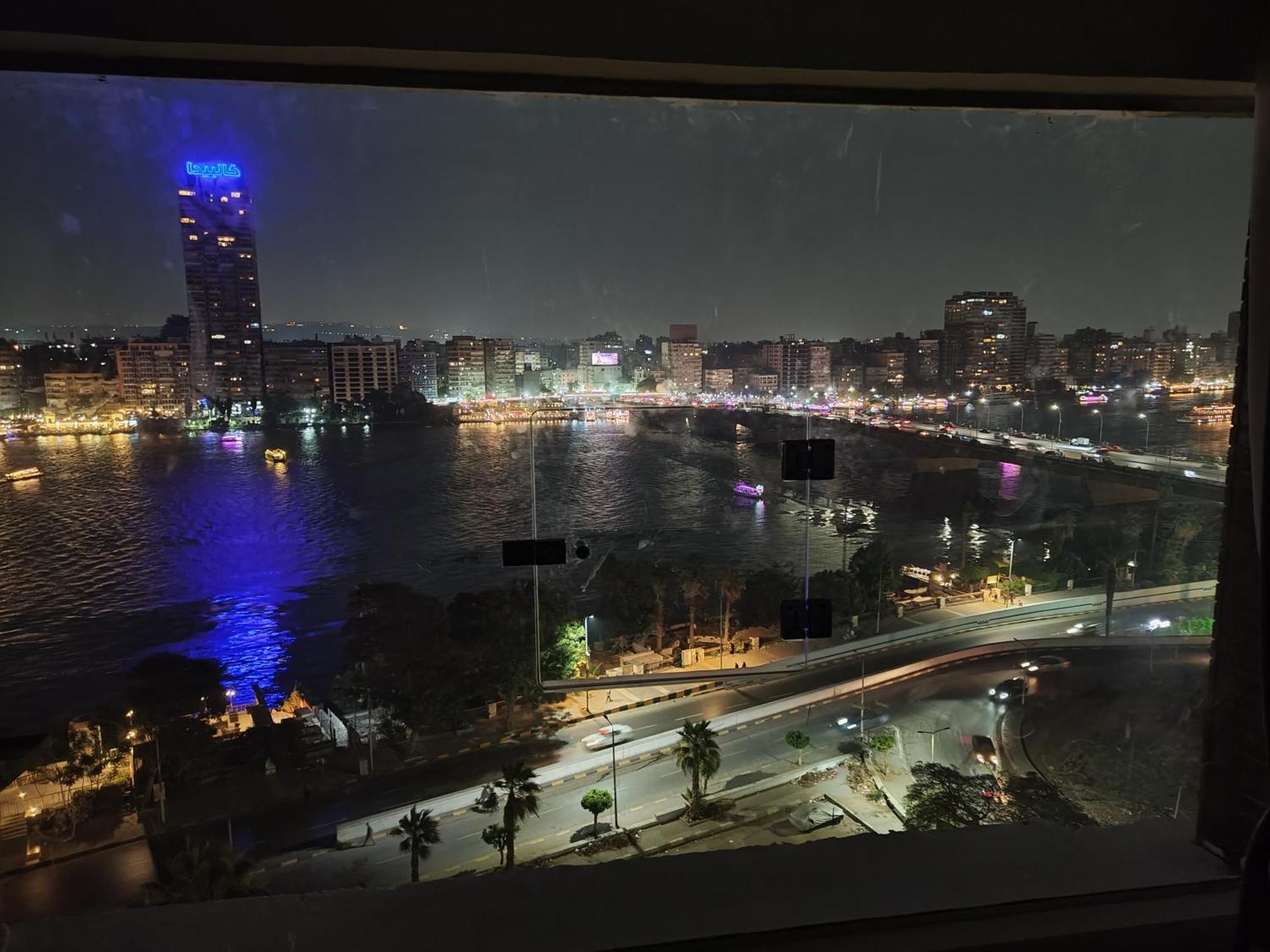 Apartment مفروشة علي النيل *